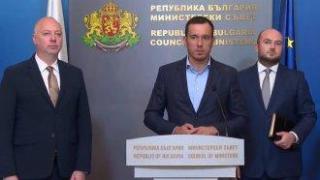Държавата е готова да помогне на София в кризата с боклука (видео)